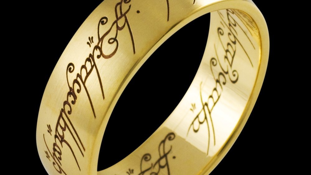 ›Der Eine Ring‹. Design für den Film ›Der Herr der Ringe: Die Gefährten‹ von 2001. © Schumann Design, Schumann Lasertec, Ganderkesee.